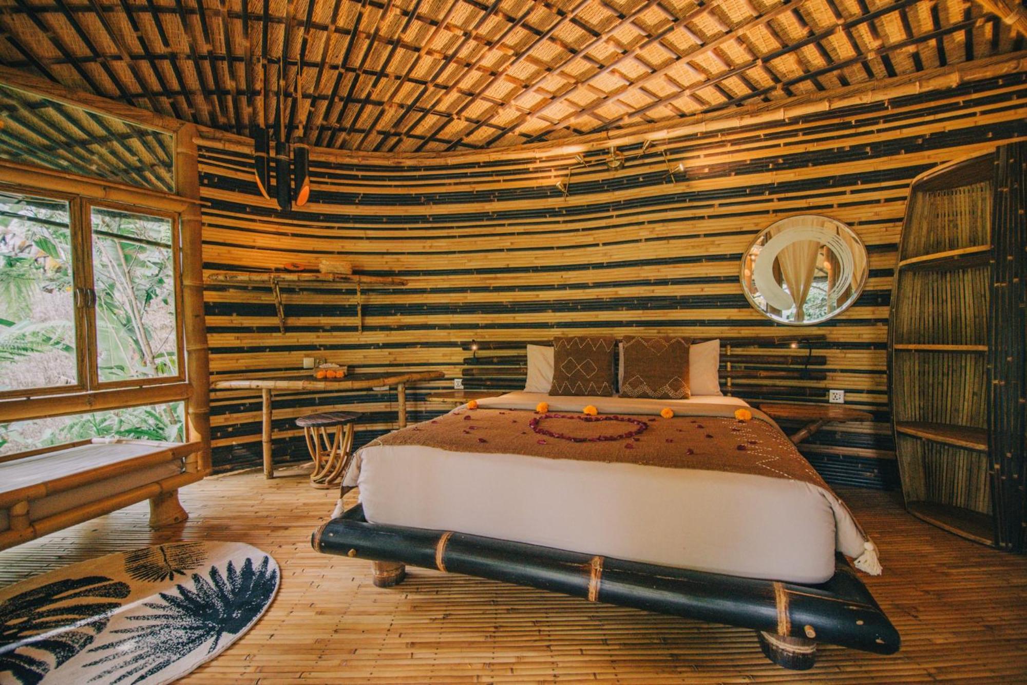 Hideout Eco Bamboo House Bali Villa Selat Стая снимка