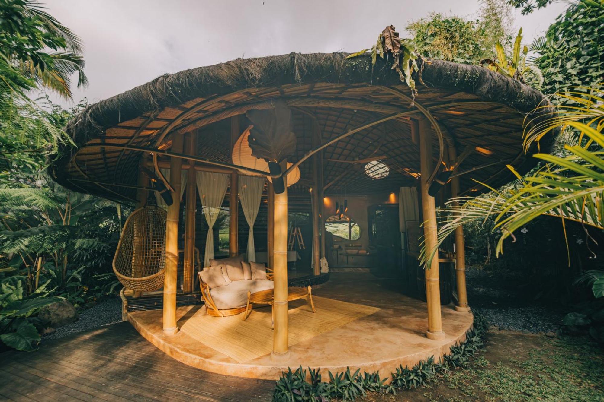 Hideout Eco Bamboo House Bali Villa Selat Стая снимка